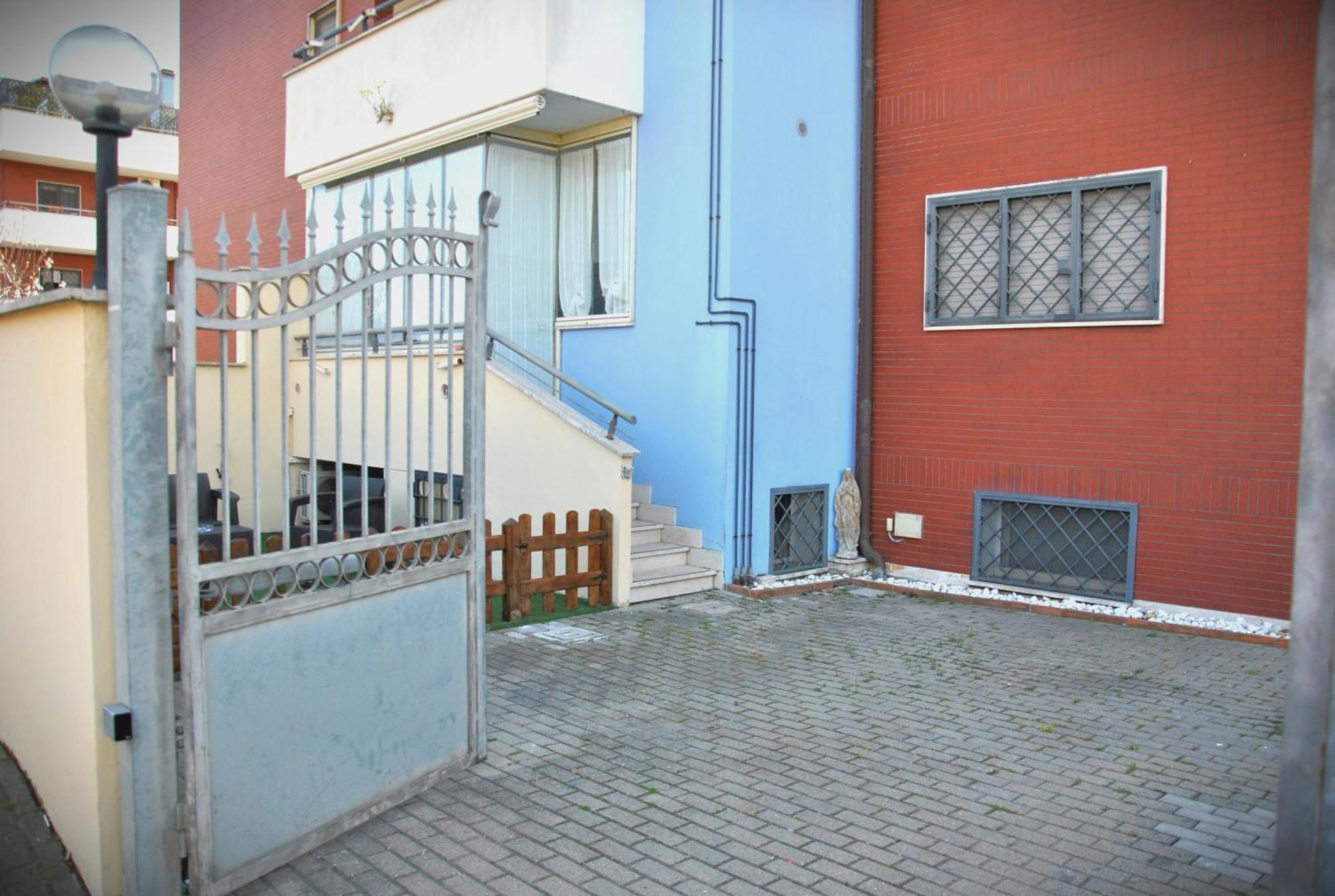 Alloggio Di Giorgia Fiumicino Dış mekan fotoğraf
